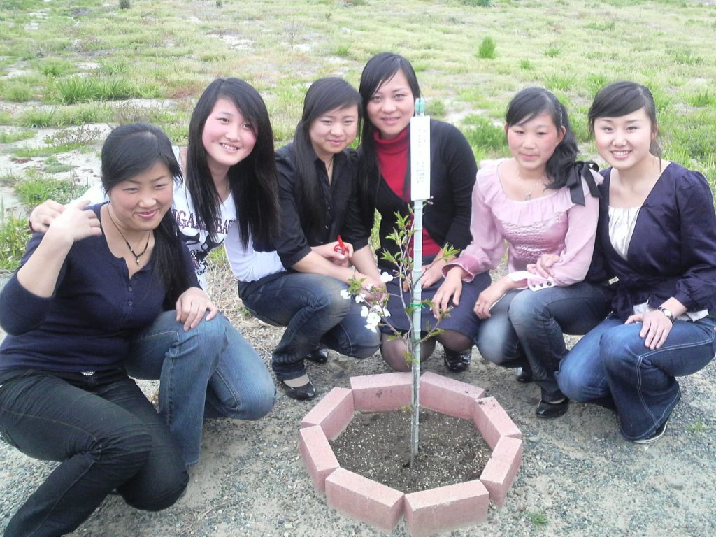 外国人技能実習生　植樹